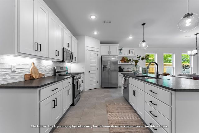 1924 Silk Street, Pea Ridge, AR 72751