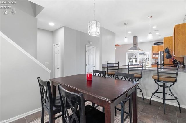 323 Arizona Avenue, Lorain, OH 44052