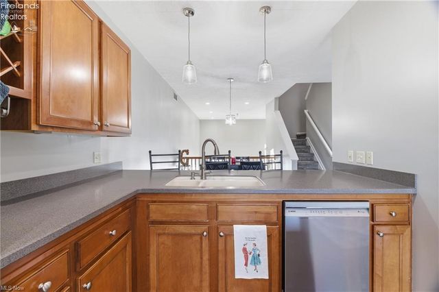 323 Arizona Avenue, Lorain, OH 44052