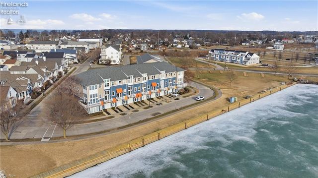 323 Arizona Avenue, Lorain, OH 44052