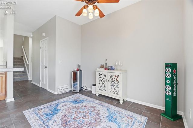 323 Arizona Avenue, Lorain, OH 44052