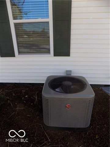 876 W County Road 25 S, Greencastle, IN 46135