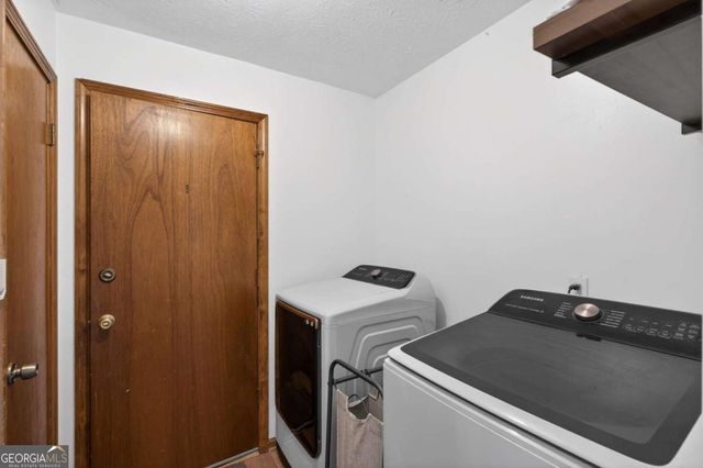 645 Davis Road, Hiram, GA 30141