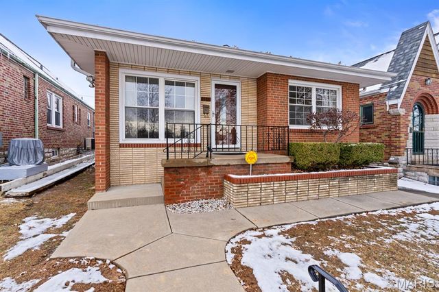 6541 Lindenwood Place, St Louis, MO 63109