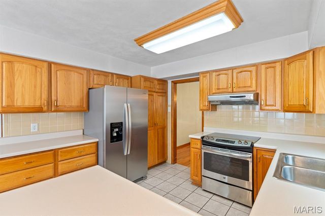 6541 Lindenwood Place, St Louis, MO 63109