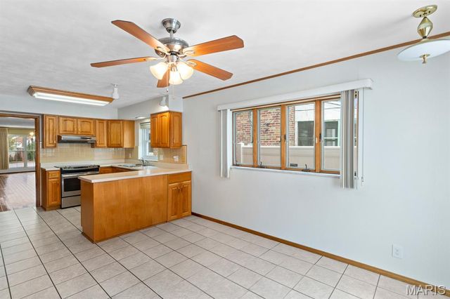 6541 Lindenwood Place, St Louis, MO 63109