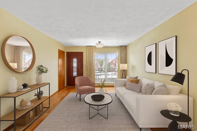 6541 Lindenwood Place, St Louis, MO 63109