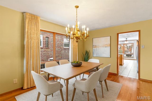 6541 Lindenwood Place, St Louis, MO 63109