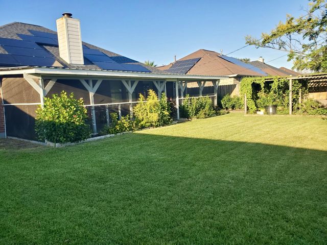 2927 30th Avenue N, Texas City, TX 77590