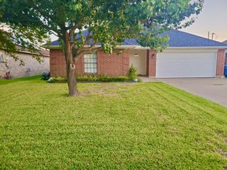 2927 30th Avenue N, Texas City, TX 77590