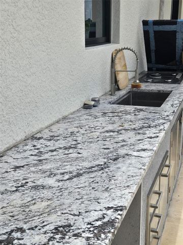 1156 HELEN AVENUE S, Lehigh Acres, FL 33974