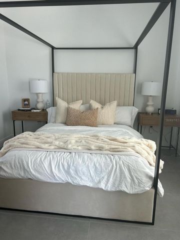 1156 HELEN AVENUE S, Lehigh Acres, FL 33974