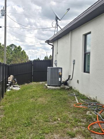 1156 HELEN AVENUE S, Lehigh Acres, FL 33974