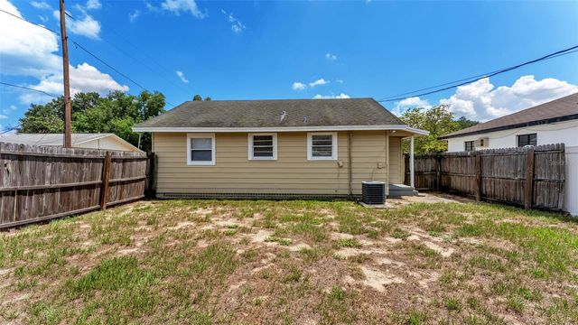 14 W JOHNSON AVENUE, Lake Wales, FL 33853
