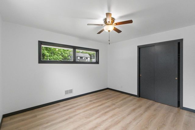 221 Highland Avenue, Portage, WI 53913