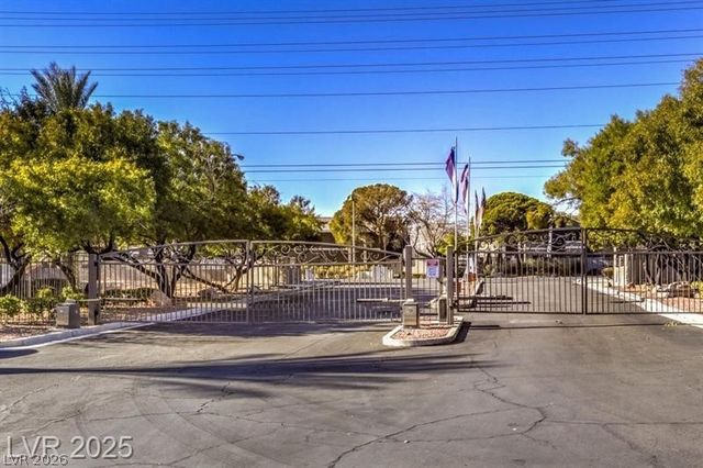 2750 South Durango Drive 1003, Las Vegas, NV 89117