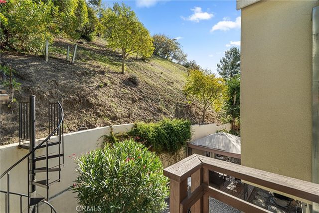 4558 Jessica Dr, Los Angeles, CA 90065