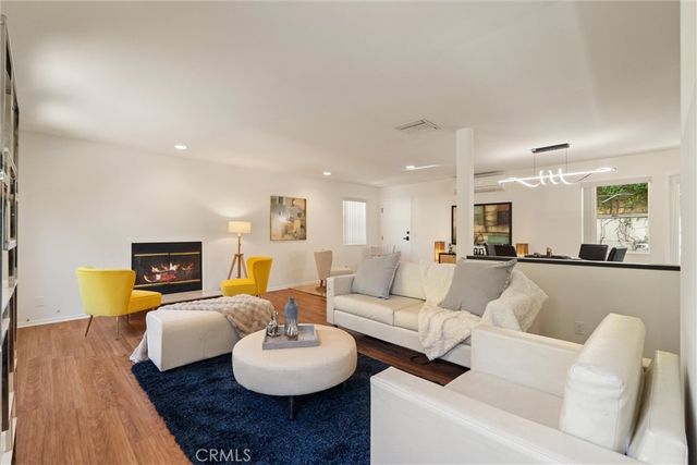 4558 Jessica Dr, Los Angeles, CA 90065