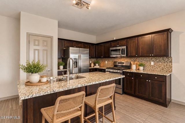 11613 GREAT ABACO Court, El Paso, TX 79936