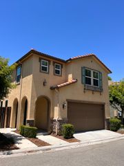 1504 Mosaic Way, Clovis, CA 93619