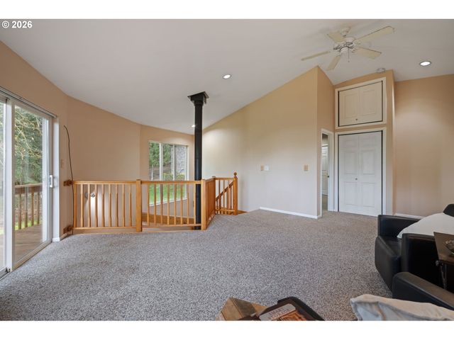 25140 S DIANNE Dr, Beavercreek, OR 97004