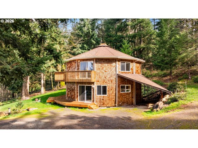 25140 S DIANNE Dr, Beavercreek, OR 97004