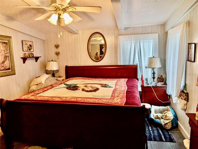 24302 MAXWELL STREET, Astor, FL 32102