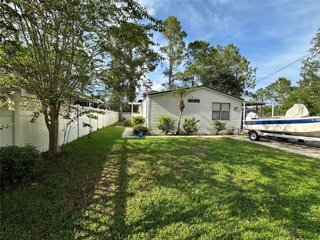24302 MAXWELL STREET, Astor, FL 32102
