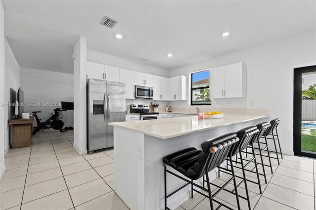 12927 SW 229th Ter, Miami, FL 33170