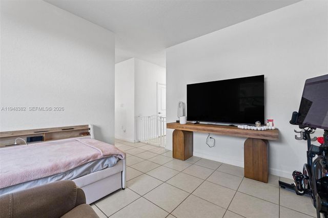 12927 SW 229th Ter, Miami, FL 33170