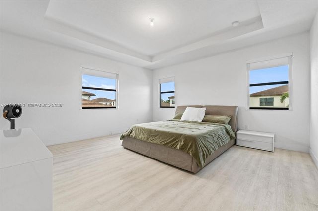 12927 SW 229th Ter, Miami, FL 33170