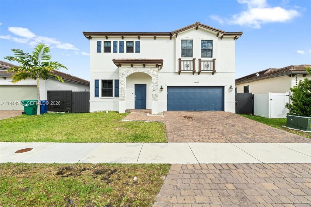 12927 SW 229th Ter, Miami, FL 33170