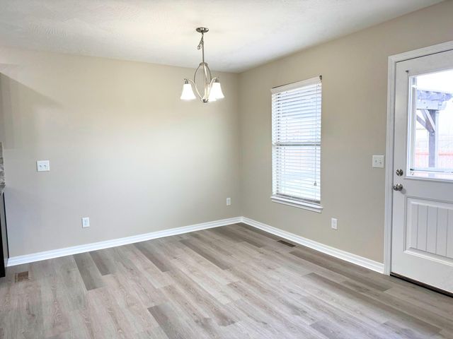 526 Declaration Drive, Rogersville, MO 65742