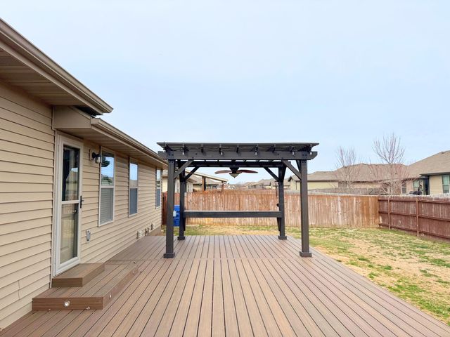 526 Declaration Drive, Rogersville, MO 65742