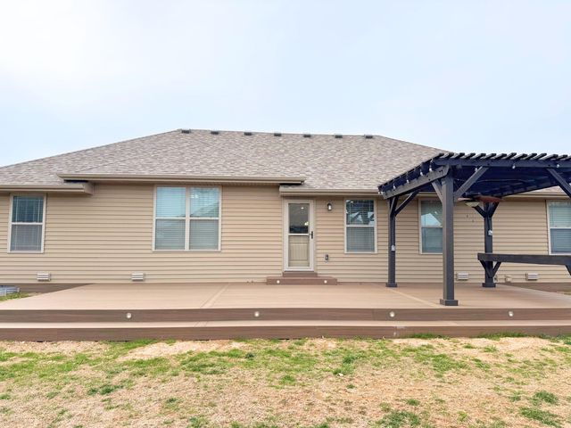 526 Declaration Drive, Rogersville, MO 65742