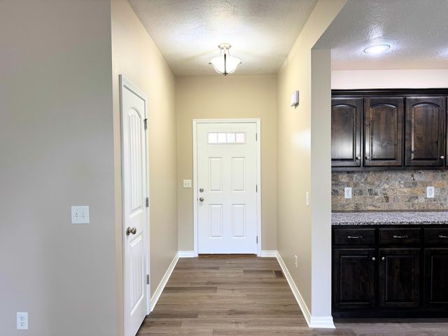 526 Declaration Drive, Rogersville, MO 65742