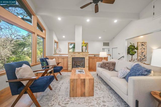 3264 Withers Ave, Lafayette, CA 94549