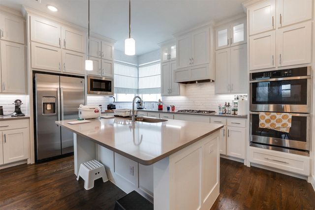 8044 Zeppos Drive, Plano, TX 75024