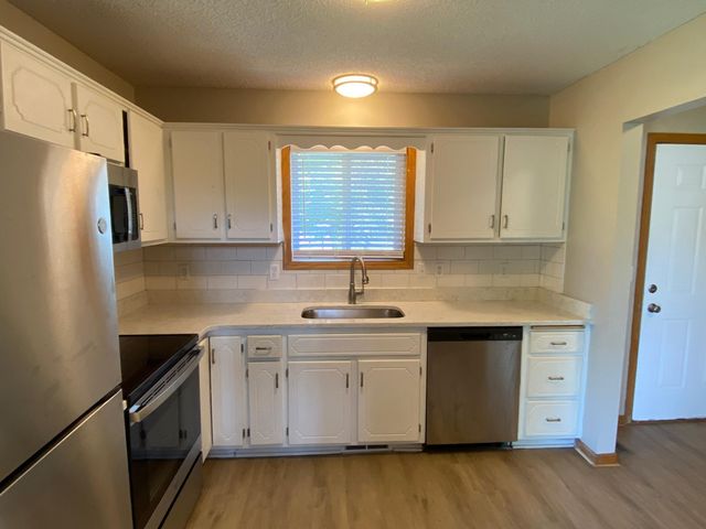 309 13th Avenue NE, Buffalo, MN 55313