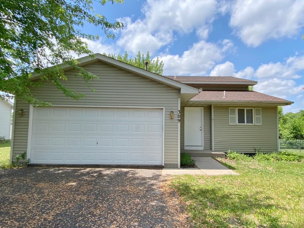 309 13th Avenue NE, Buffalo, MN 55313