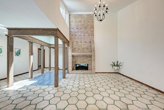 3837 Steck Ave, Austin, TX 78759