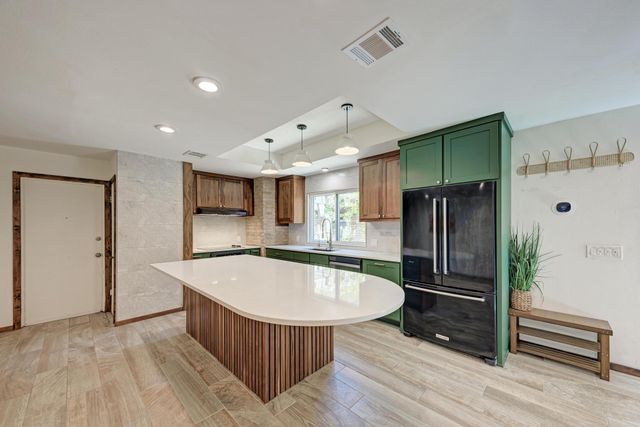 3837 Steck Ave, Austin, TX 78759