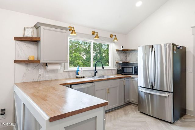 510 Texas Avenue, Bristol, VA 24201