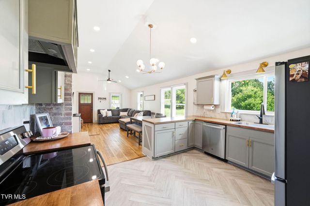 510 Texas Avenue, Bristol, VA 24201