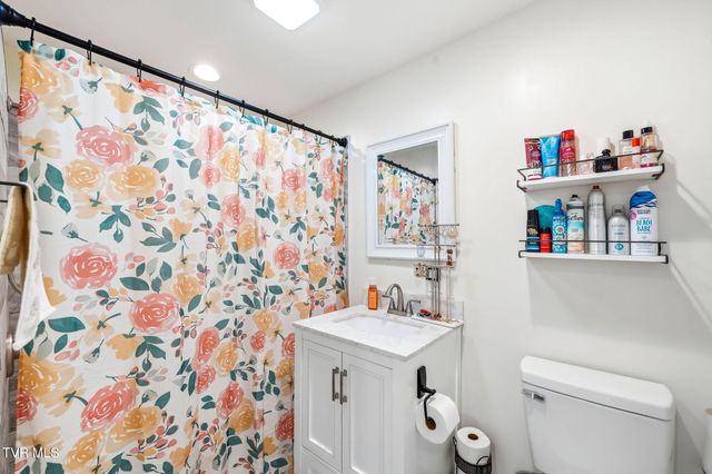 510 Texas Avenue, Bristol, VA 24201