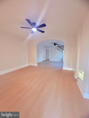 31 ALDEN AVE AVE, Trenton, NJ 08618