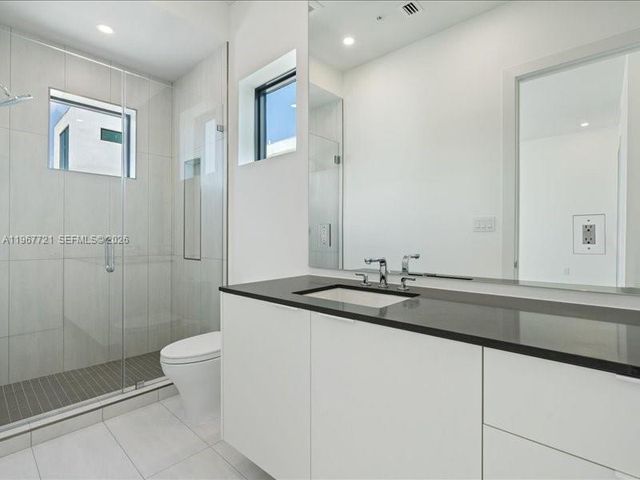 4008 NE 167th Street 6, North Miami Beach, FL 33160