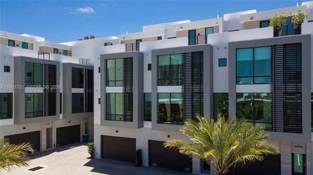 4008 NE 167th Street 6, North Miami Beach, FL 33160