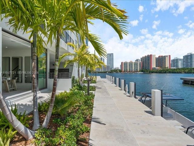 4008 NE 167th Street 6, North Miami Beach, FL 33160