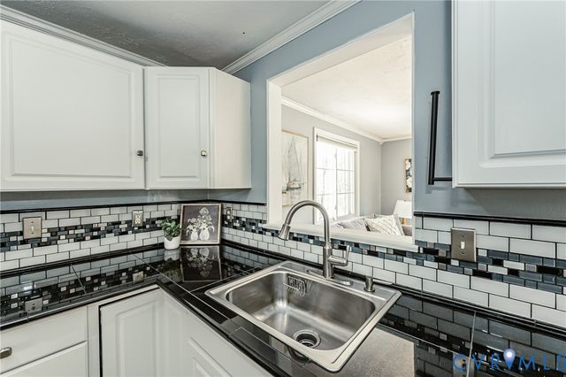 13707 Sutters Mill Cir, Midlothian, VA 23112